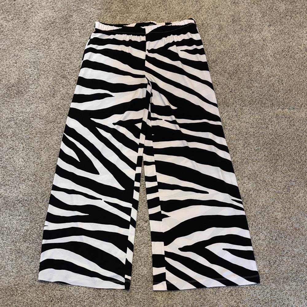 Chico's Wide Leg Pants-Super Flattering! Size 1 (medium)